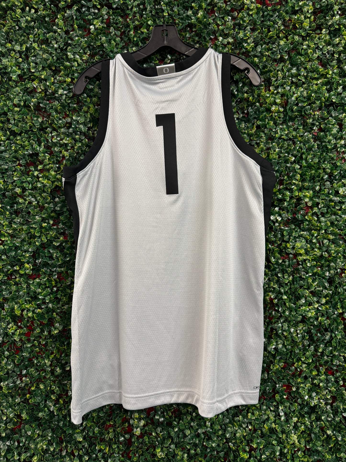 Oregon Basketball Jersey (General Release)