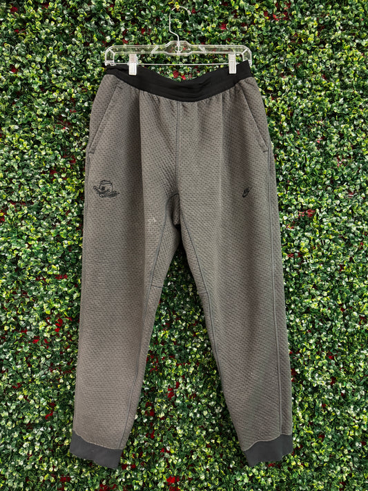 Oregon Tech fleece sweats