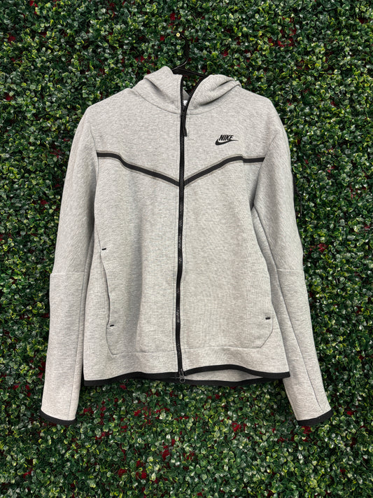 Nike tech fleece