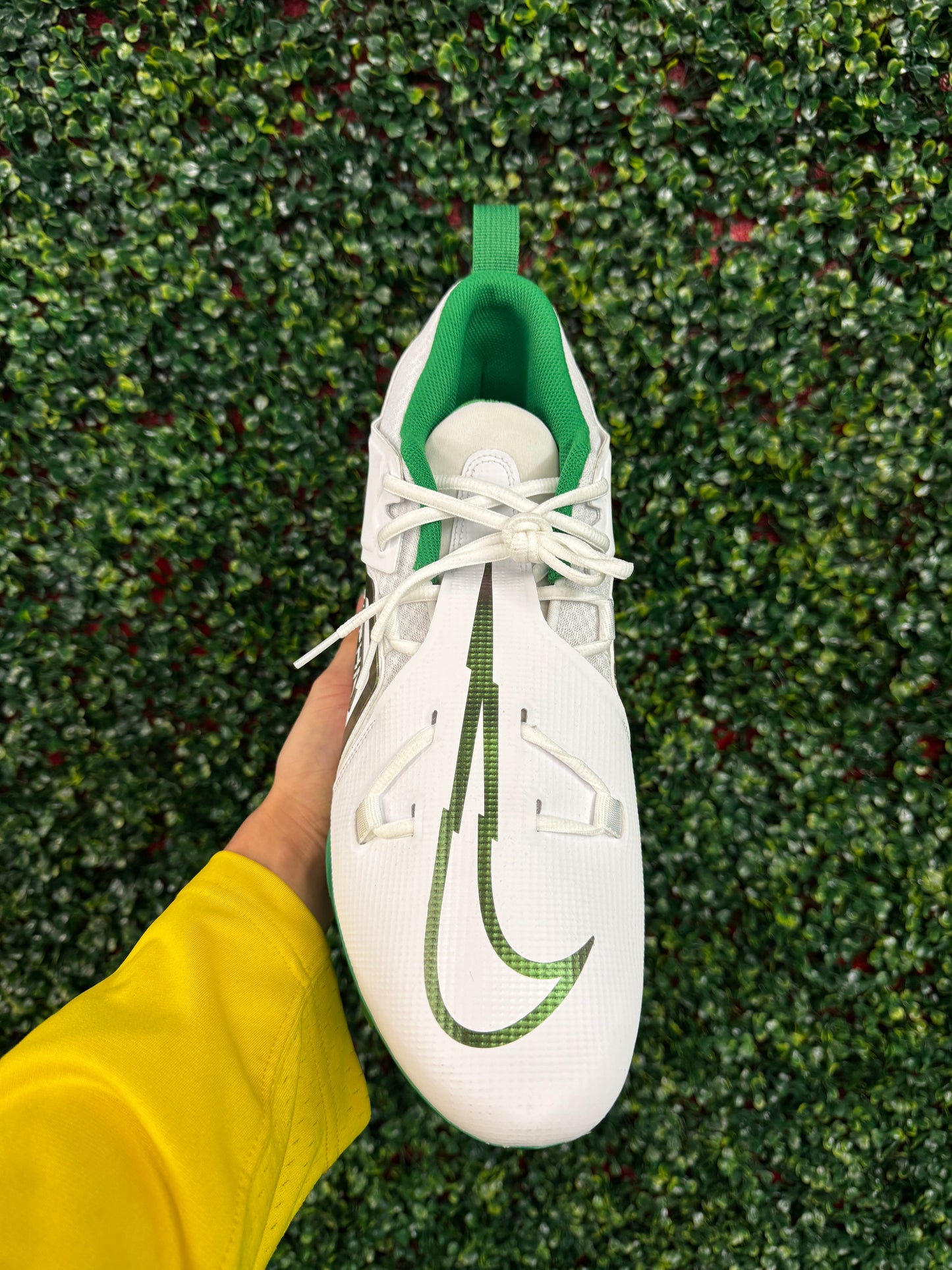 Oregon Alpha Cleats (2022)