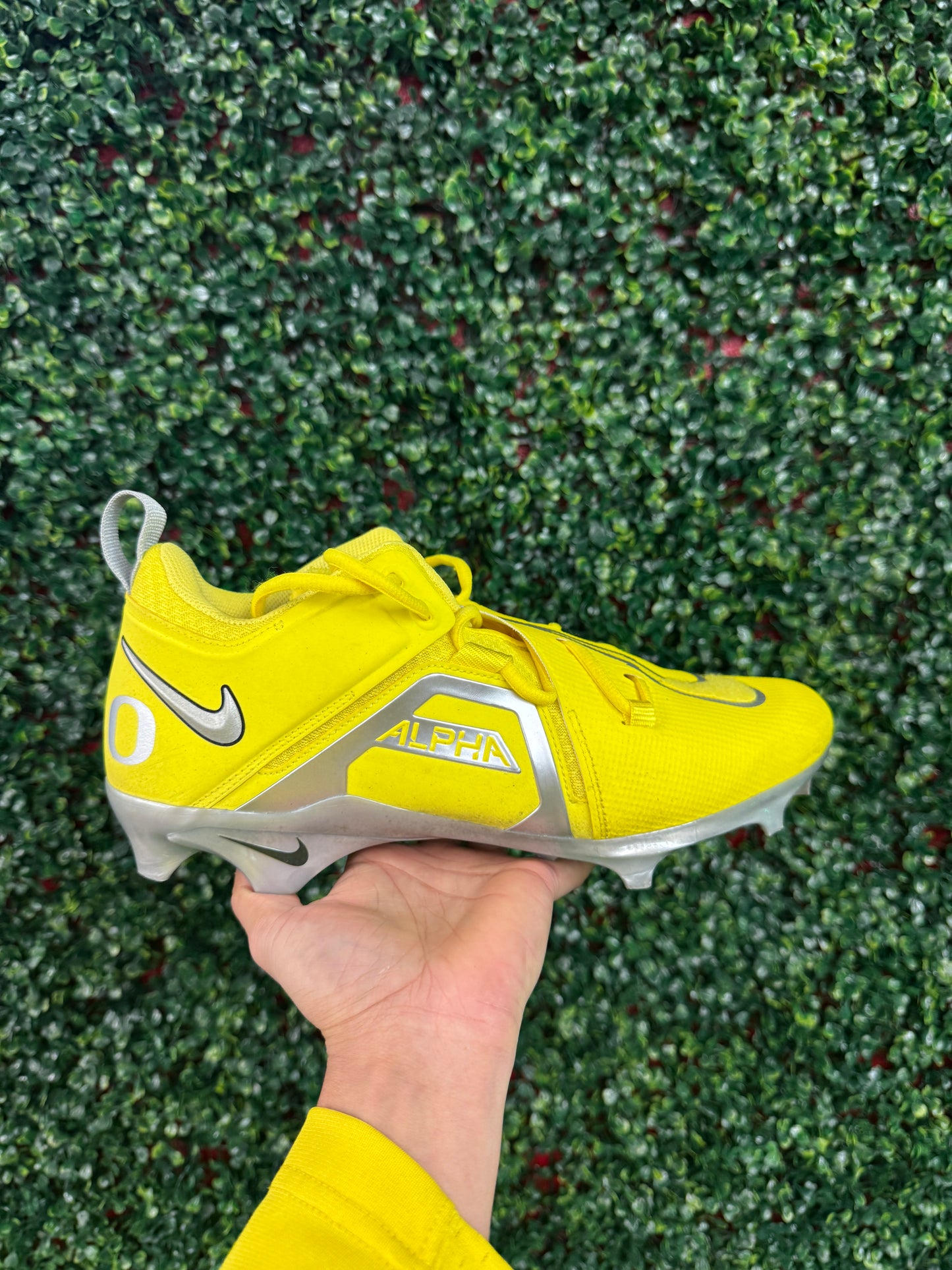 Oregon Alpha Cleats (2023)