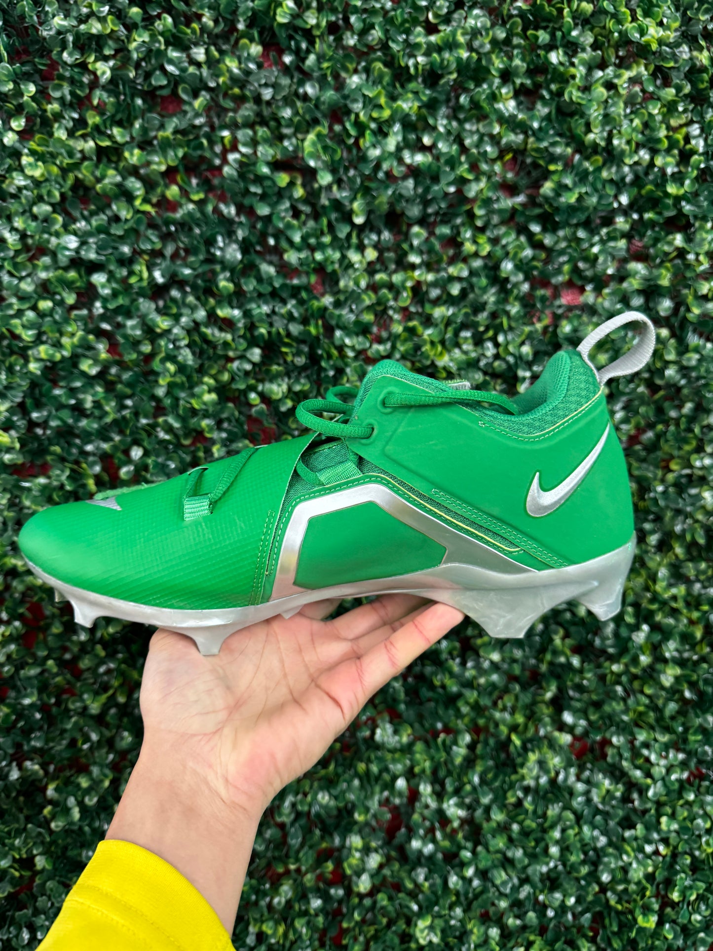 Oregon Alpha Cleats (2023)