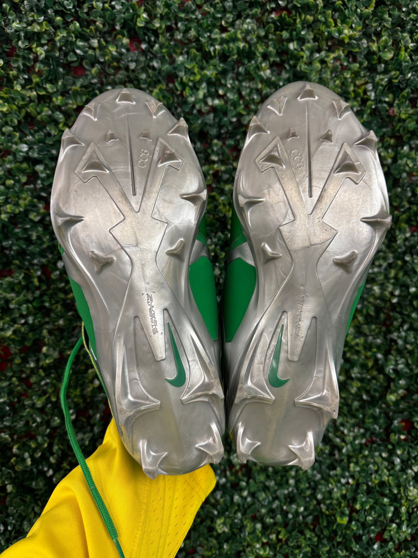 Oregon Alpha Cleats (2023)