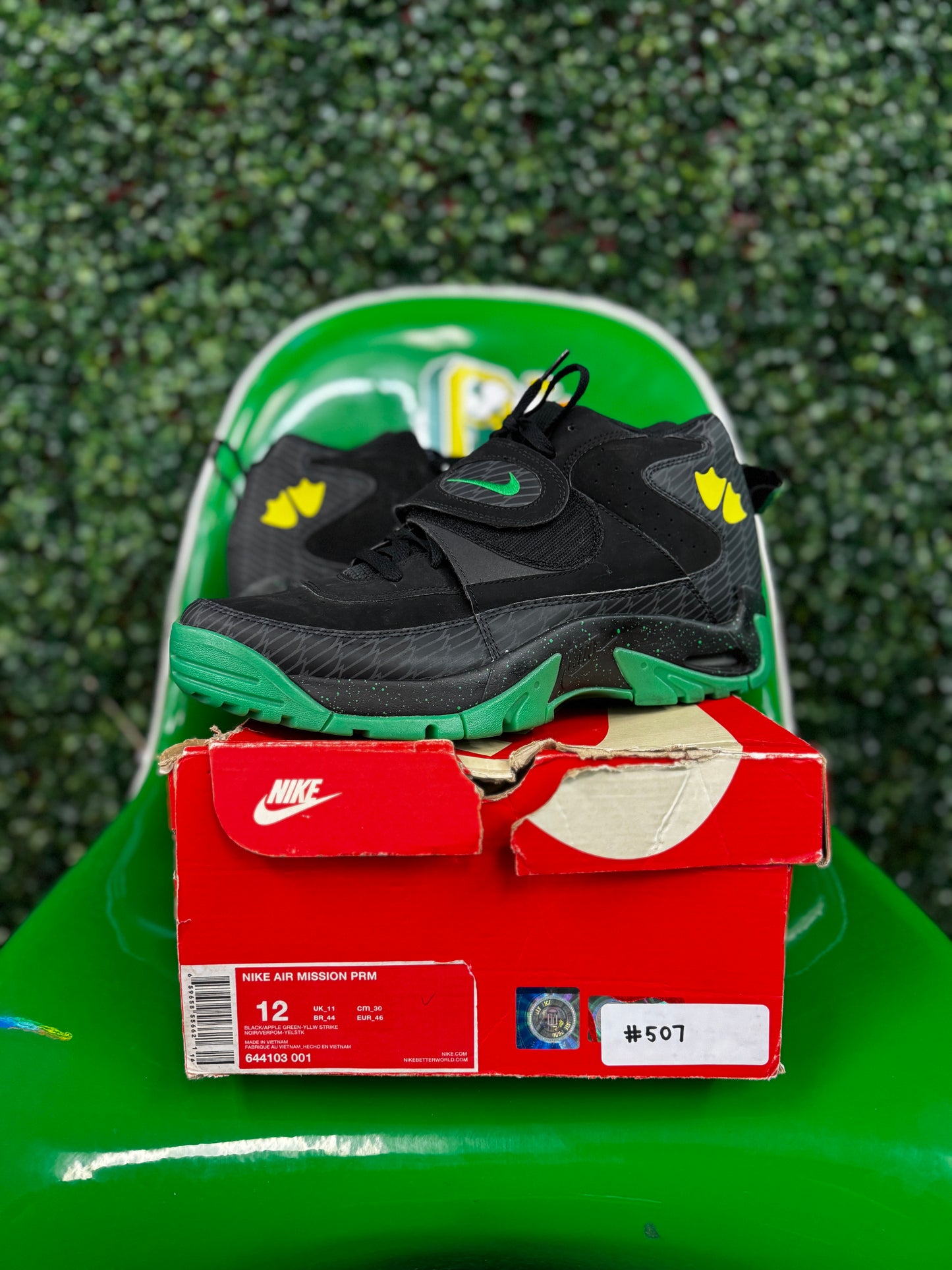 Nike Air Mission PRM Oregon PE