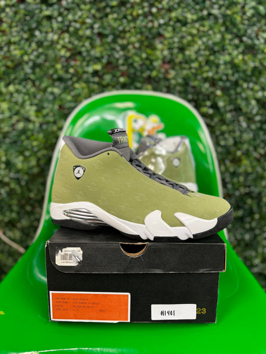 *RARE* Jordan 14 Oregon PE