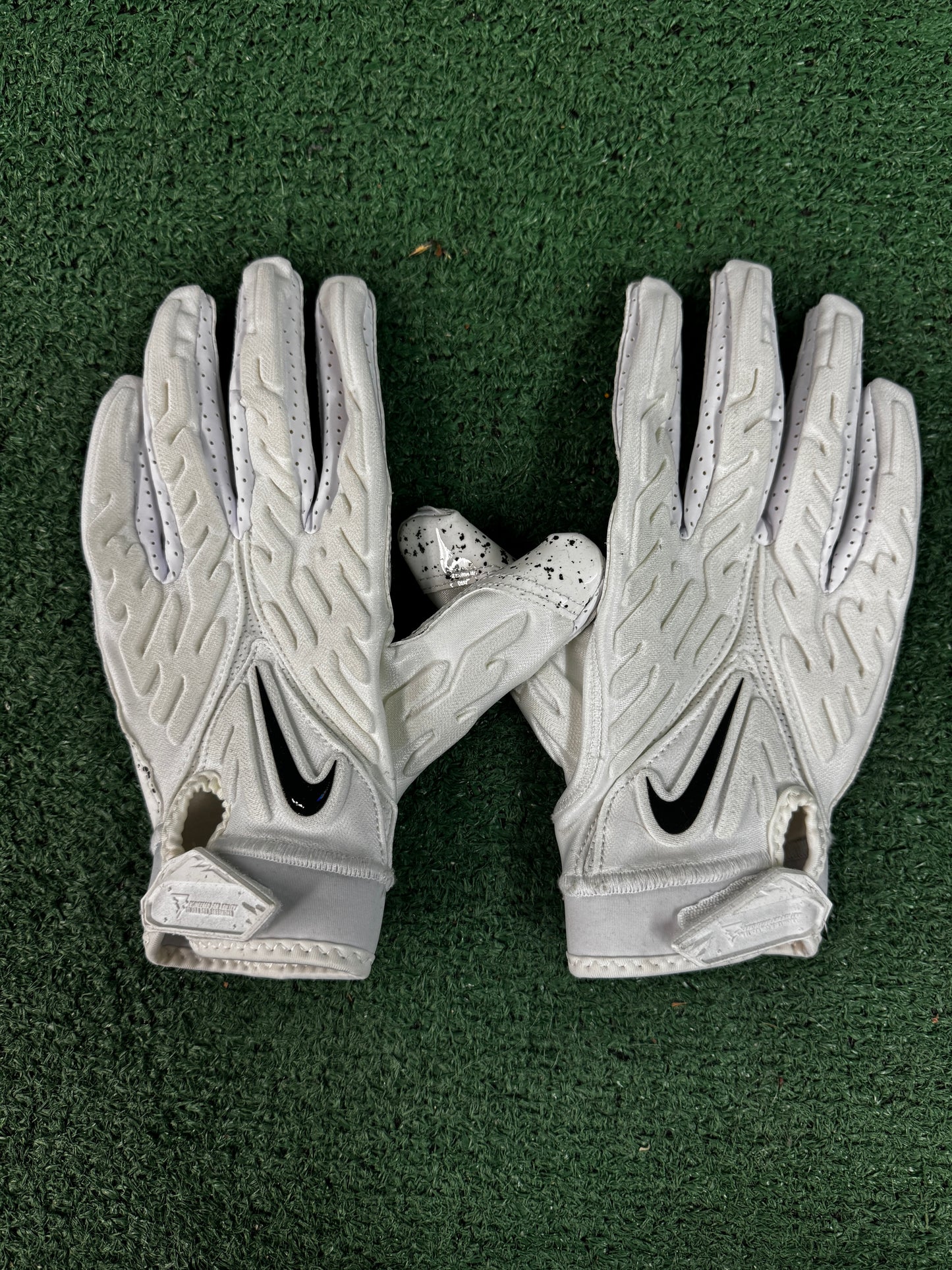 Oregon Eggshell Football Gloves