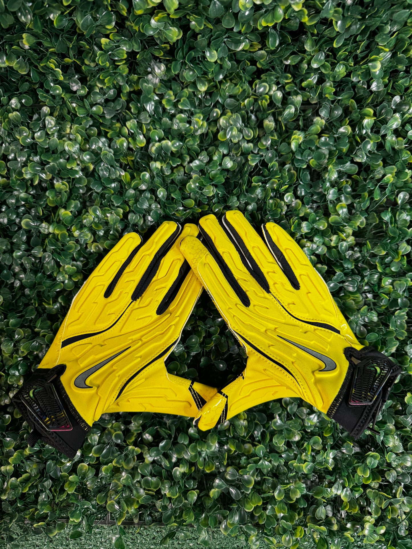 Nike Superbad Oregon Cancer Gloves